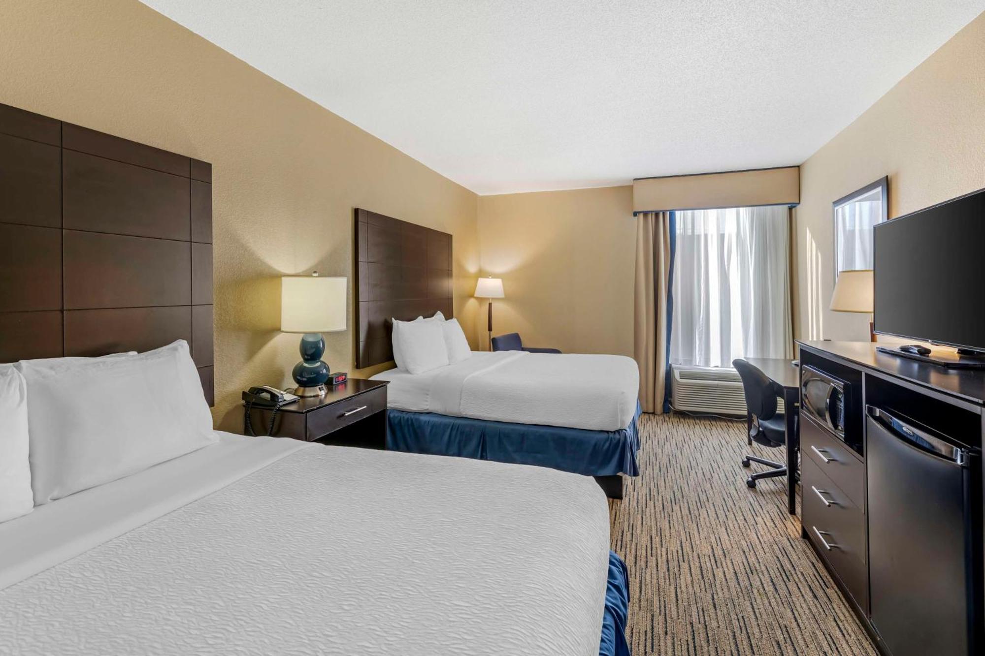 Best Western New Albany Buitenkant foto